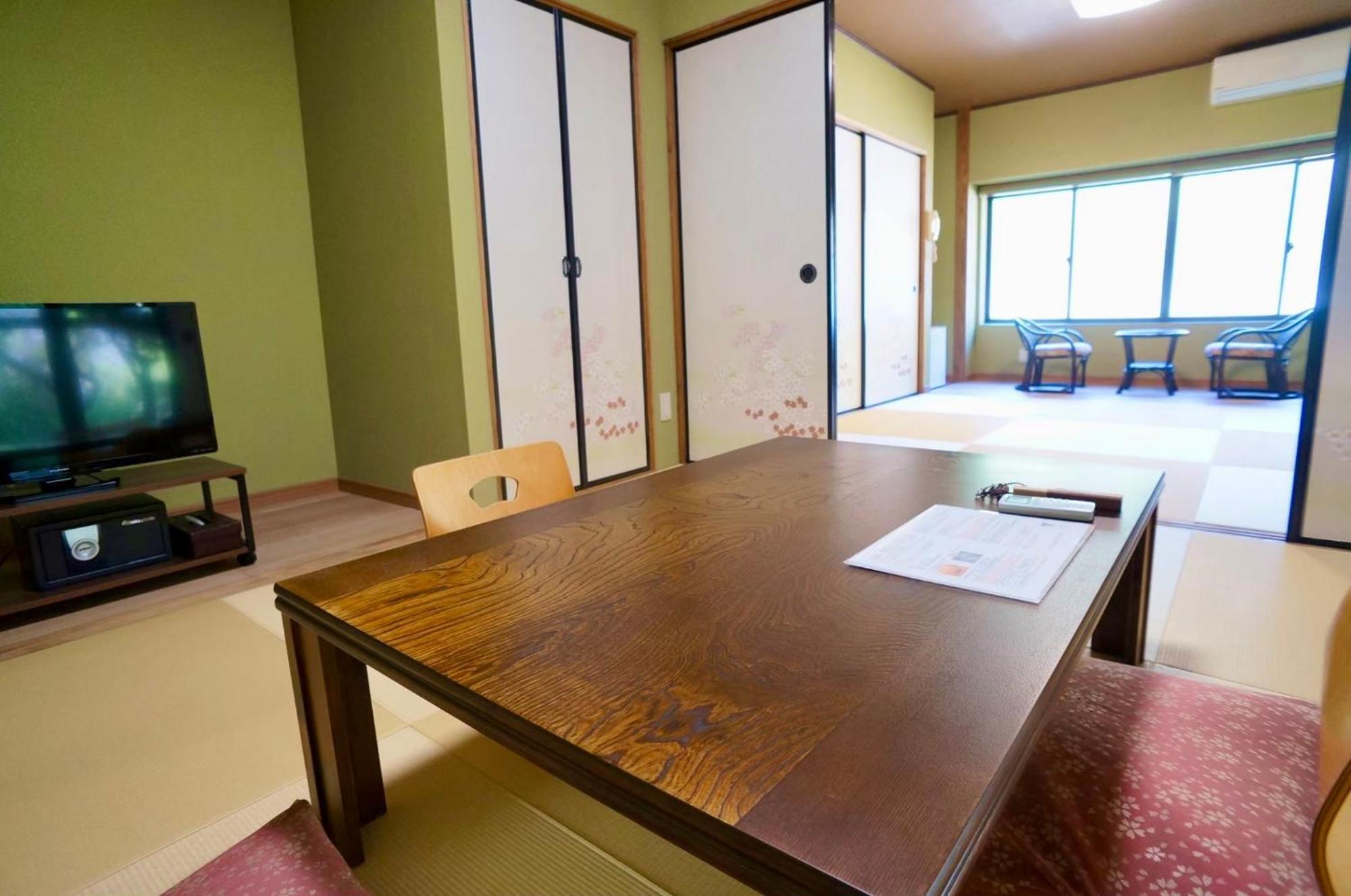Takaosou Hotel Yufuin Luaran gambar