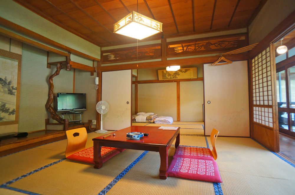 Takaosou Hotel Yufuin Luaran gambar